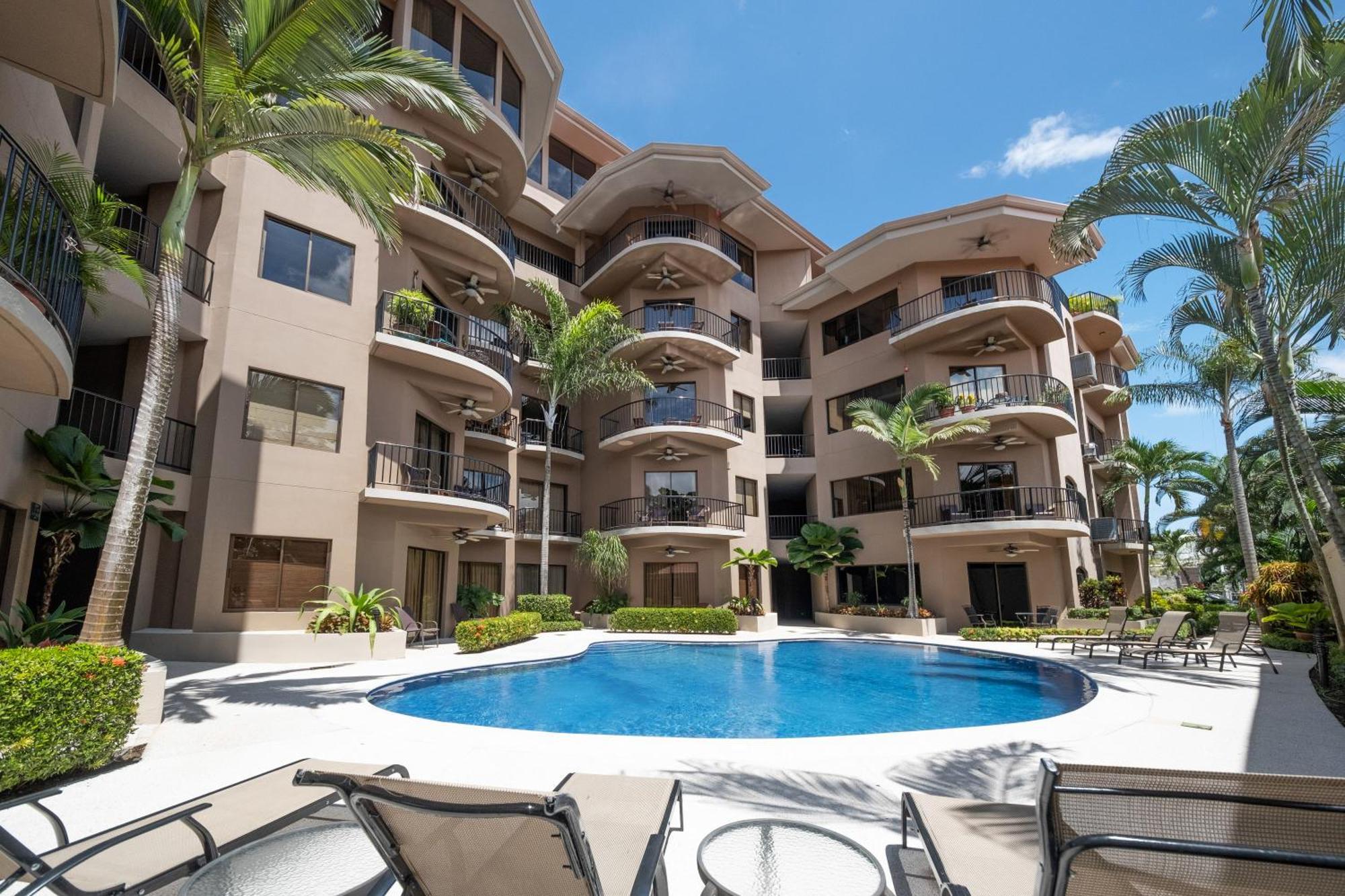 Monaco Condominiums ฆาโก ภายนอก รูปภาพ