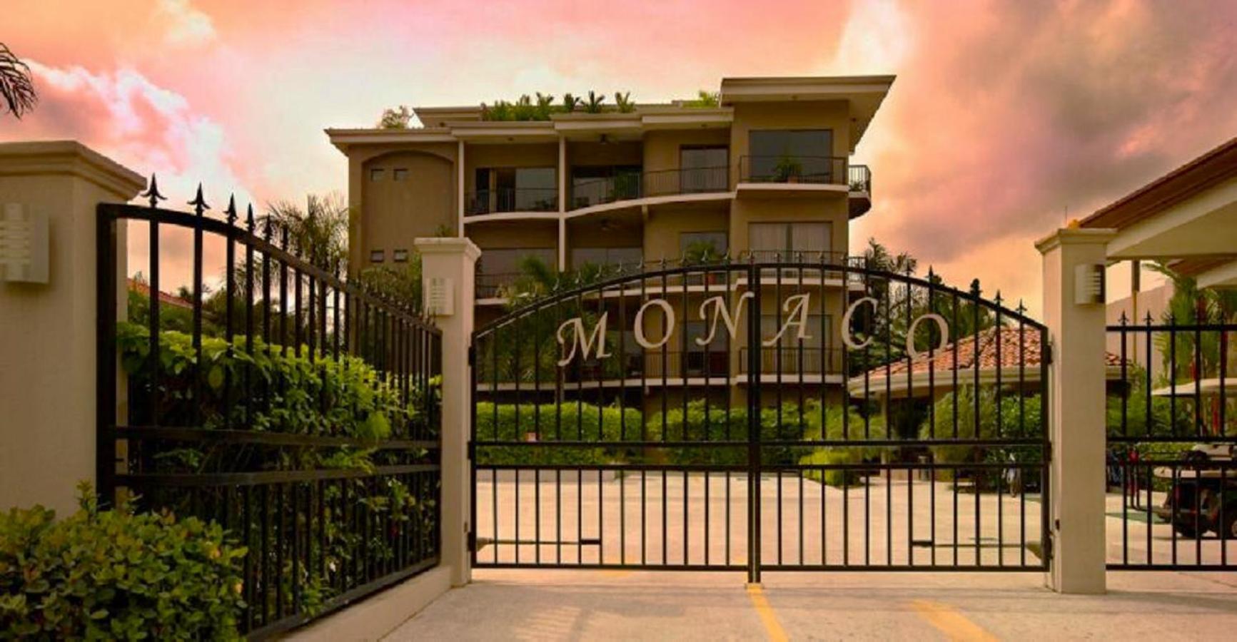 Monaco Condominiums ฆาโก ภายนอก รูปภาพ